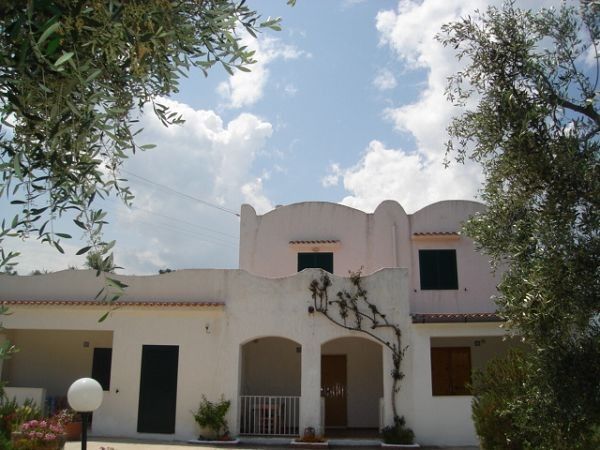 Case Vacanze Villa Iris - foto 13327.jpg