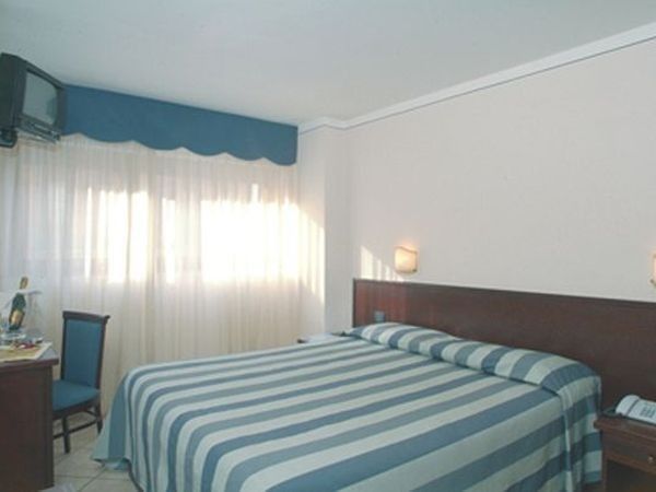 Hotel Sud-Ovest - foto 14881.jpg