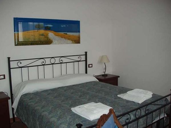 Madonna del Poggio - foto 15820.jpg