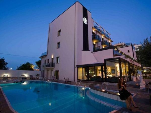 Ferretti Beach Hotel - foto 19217.jpg