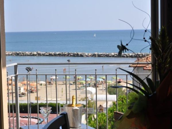 Hotel Playa - foto 20902.jpg