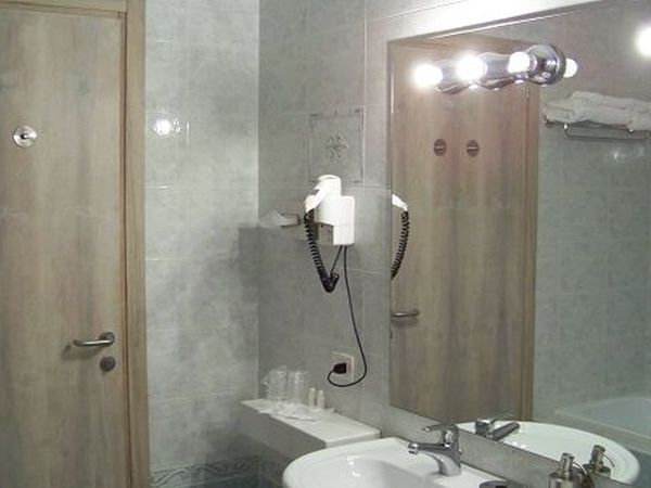 Hotel Angi - foto 5415.jpg