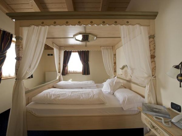 Hotel Touring - foto 23345.jpg