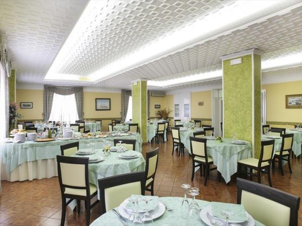 Hotel Ester Safer - foto 25782.jpg