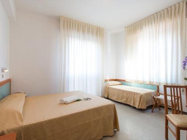 Hotel Sirena - foto 26432.jpg