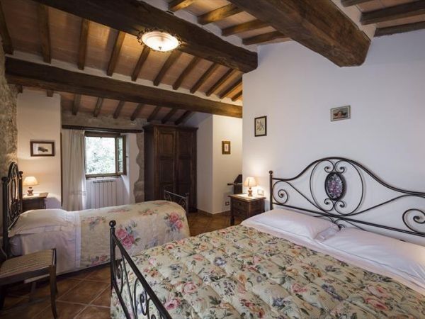 Agriturismo Monte Acuto - foto 27348.jpg