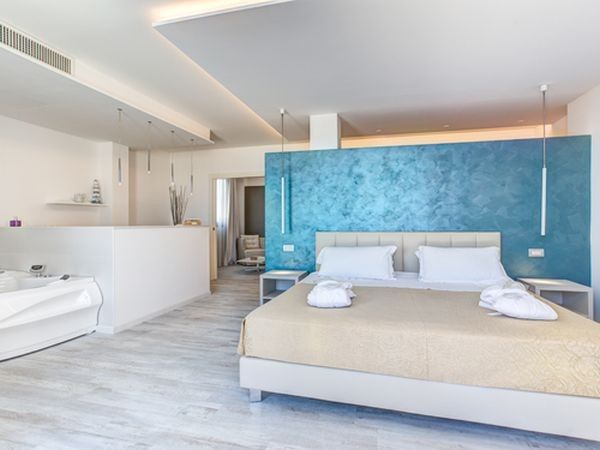 Ferretti Beach Hotel - foto 29600.jpg