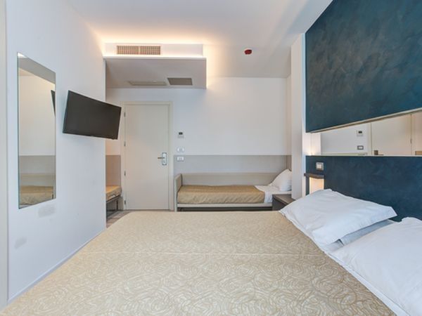 Ferretti Beach Hotel - foto 29602.jpg