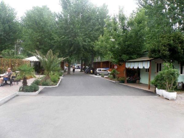Campeggio Italia - foto 30997.jpg