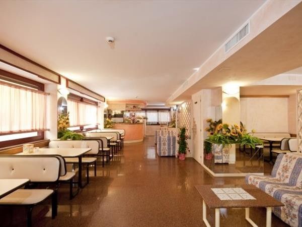 Hotel Colorado Rimini - foto 34821.jpg
