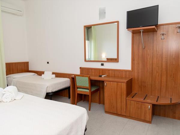 Hotel Royal Giulianova  - foto 34916.jpg