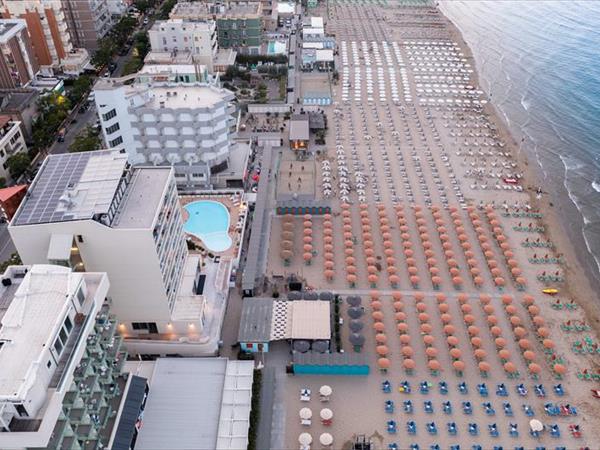 Nautilus Family Hotel - foto 35030.jpg