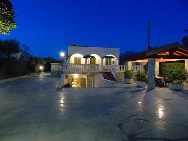 Villa Salento Con Piscina - foto 35613.jpg