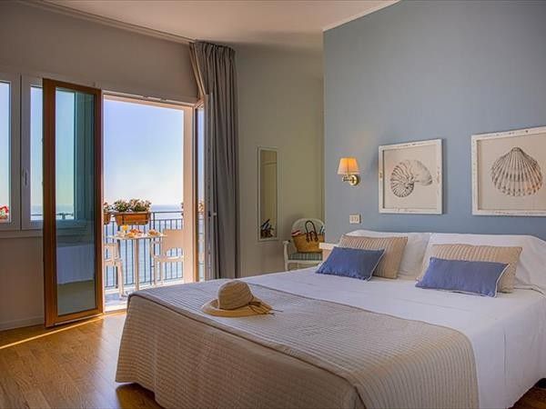 Hotel Punta Nord Est - foto 36146.jpg