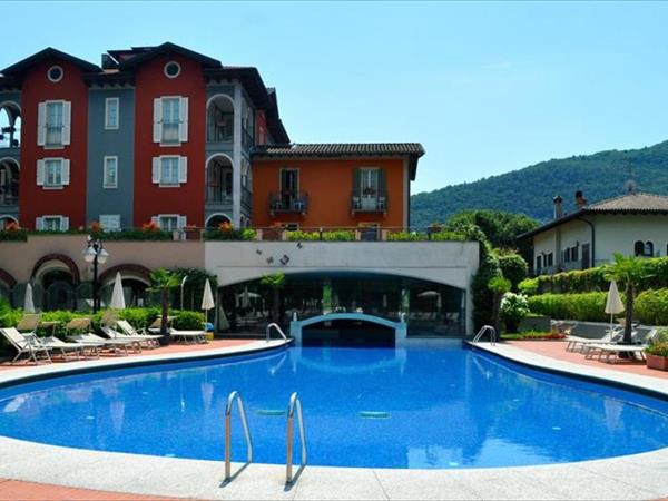 Aquazzura Resort & Aparthotel - Cannobio (VB)