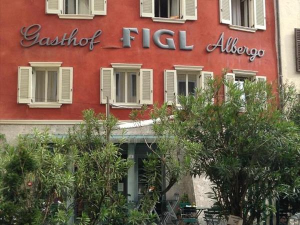 Family hotel Figl ***S