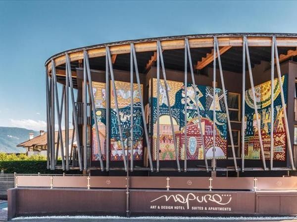 Art & Design Hotel Napura