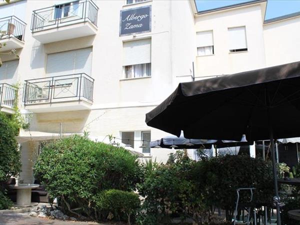 Family hotel Zama