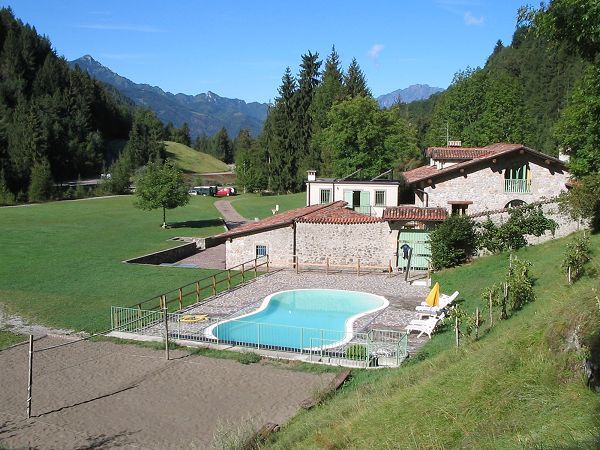 Pratoalto farmhouse