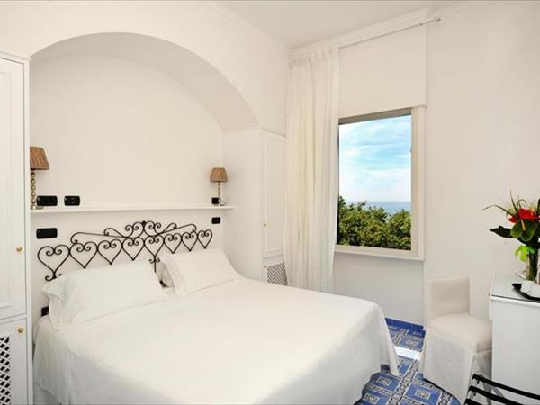 Family hotel Aurora - Amalfi (SA)
